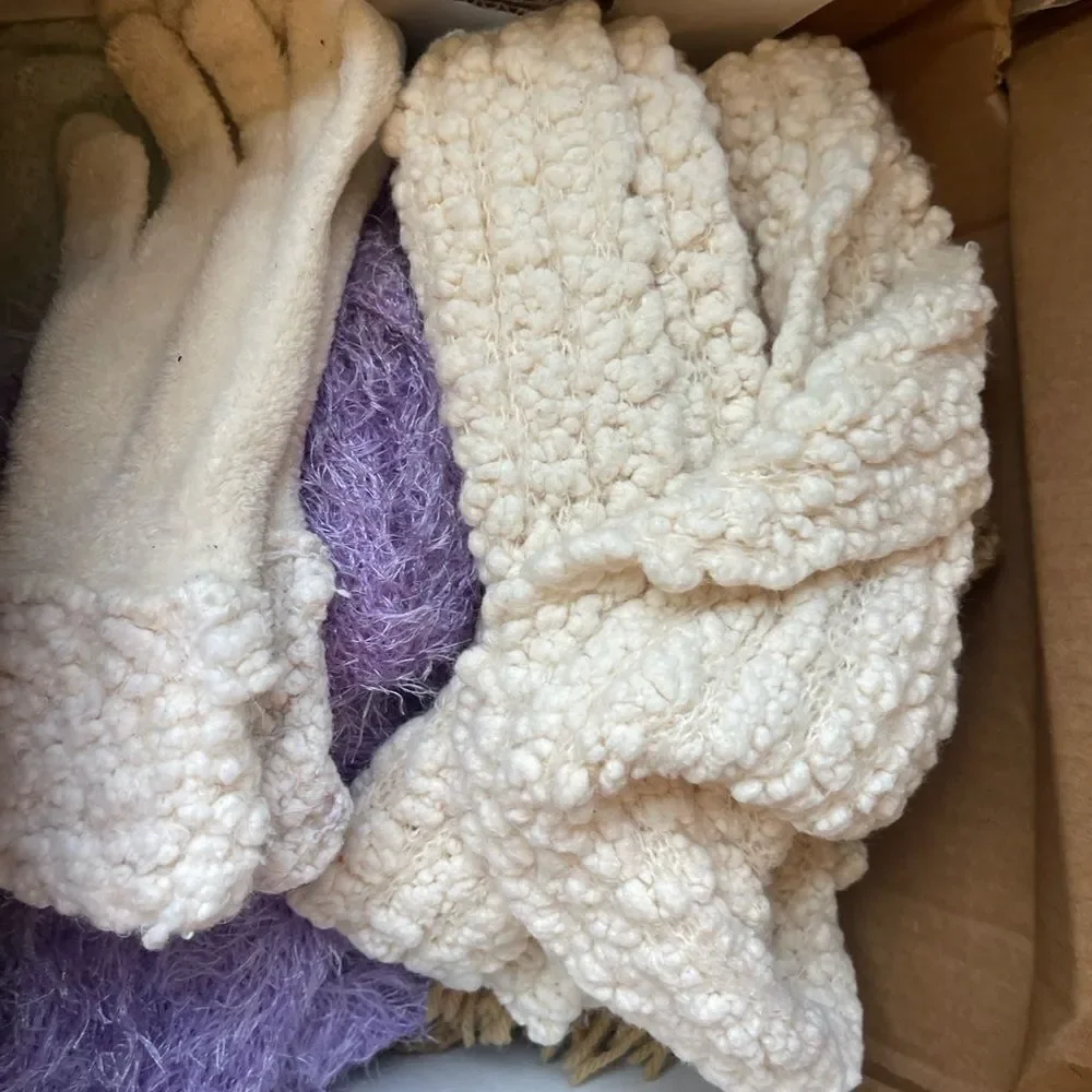 Coldwater Creek Knub Knit Gloves!